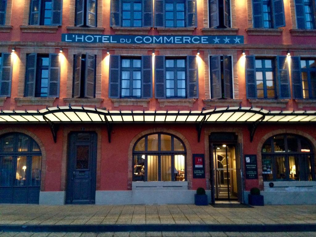 Hotel Du Commerce Монтобан Екстериор снимка