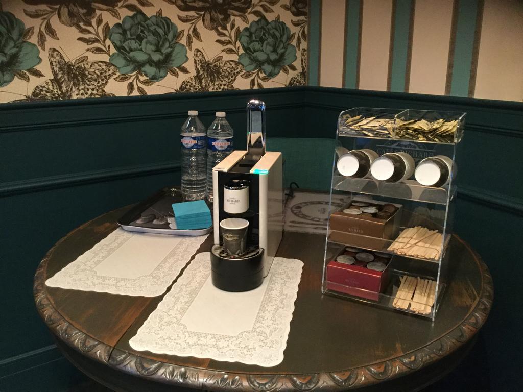 Hotel Du Commerce Монтобан Екстериор снимка
